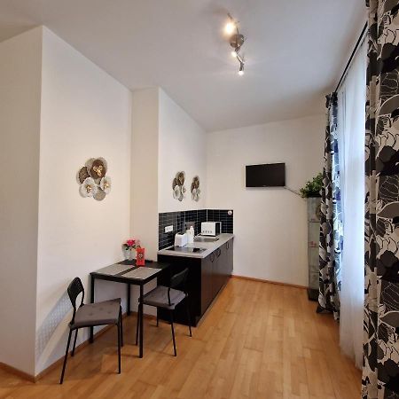 Reznicka Apartments Prague Extérieur photo